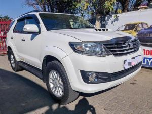 toyota hilux fortuner