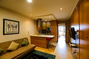 Vende-se apartamento, tipo1 no bairro da Sommershield 2 Av. Julius Nyerere condomínio Solar das Ac
